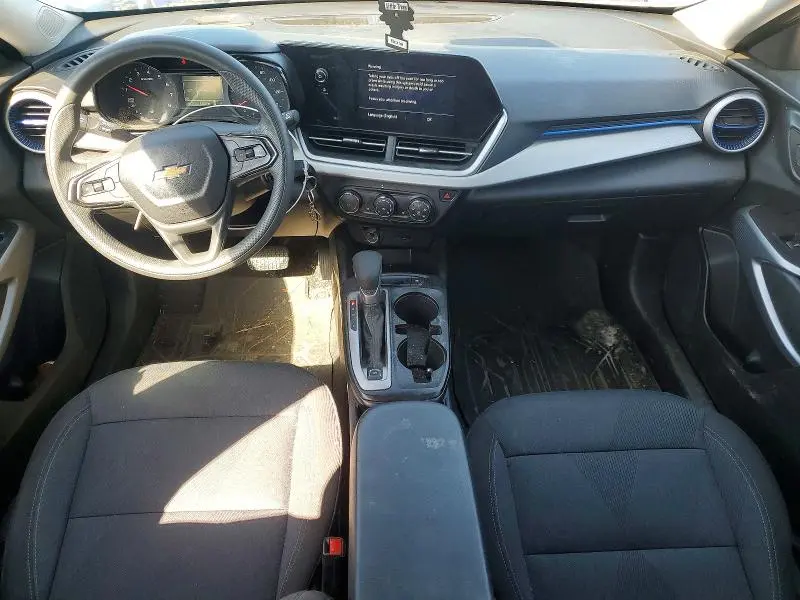 2025 CHEVROLET TRAX LS  
