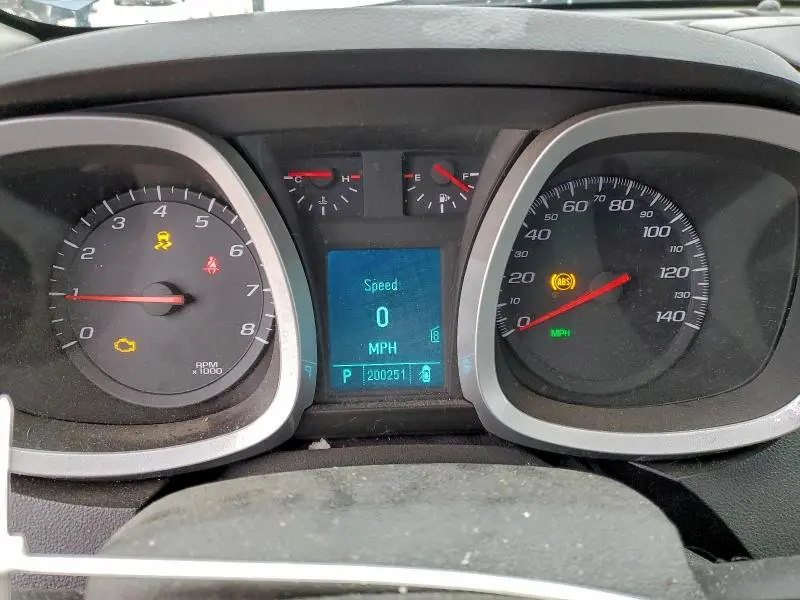 2011 CHEVROLET EQUINOX LT  