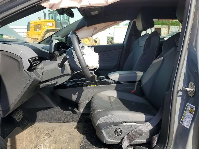 2024 VOLKSWAGEN ID.4 S  