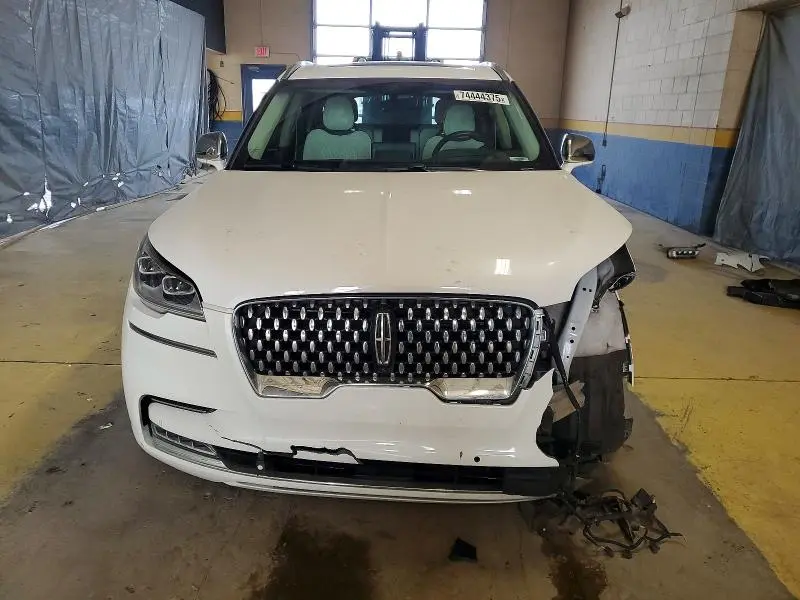 2022 LINCOLN AVIATOR BLACK LABEL  