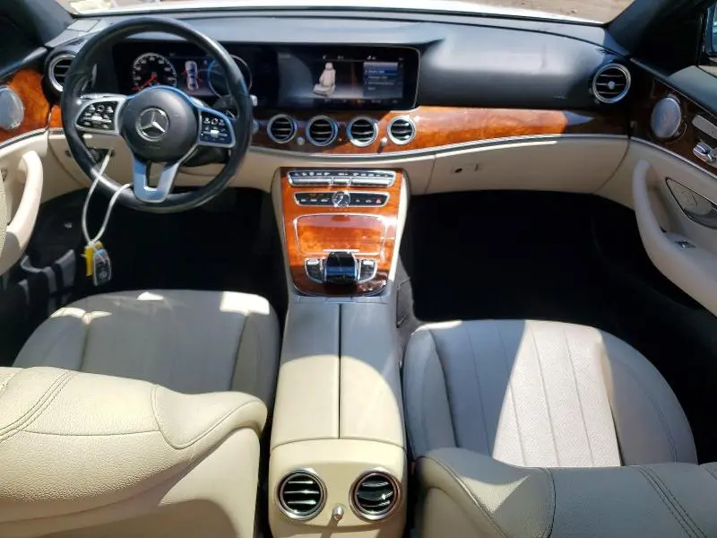 2019 MERCEDES-BENZ E 300 4MATIC  