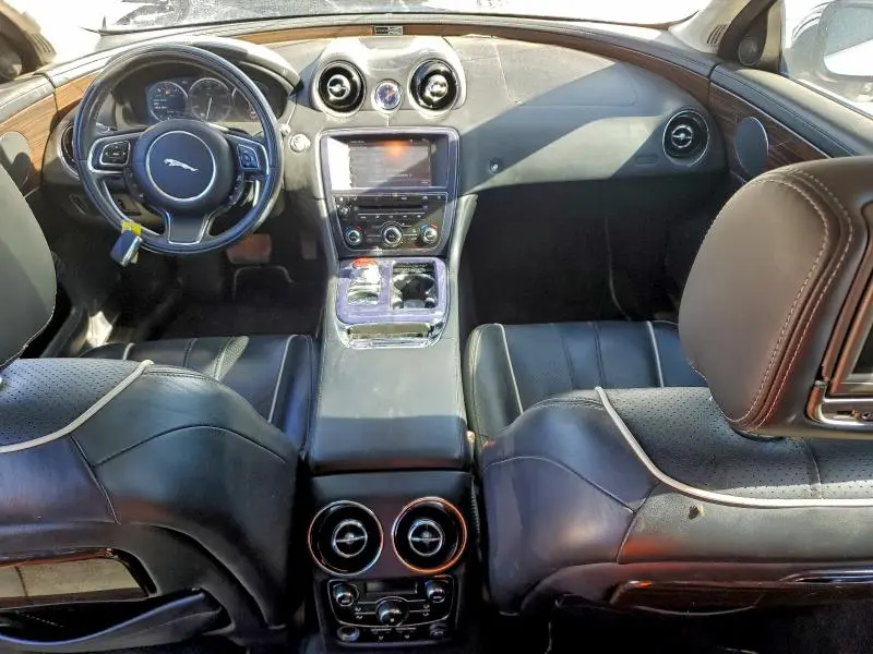 2012 JAGUAR XJL   