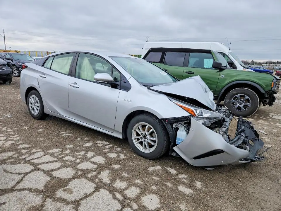 2019 TOYOTA PRIUS LE  