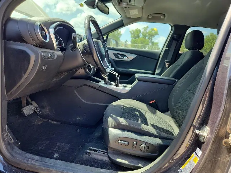 2021 CHEVROLET BLAZER 2LT  