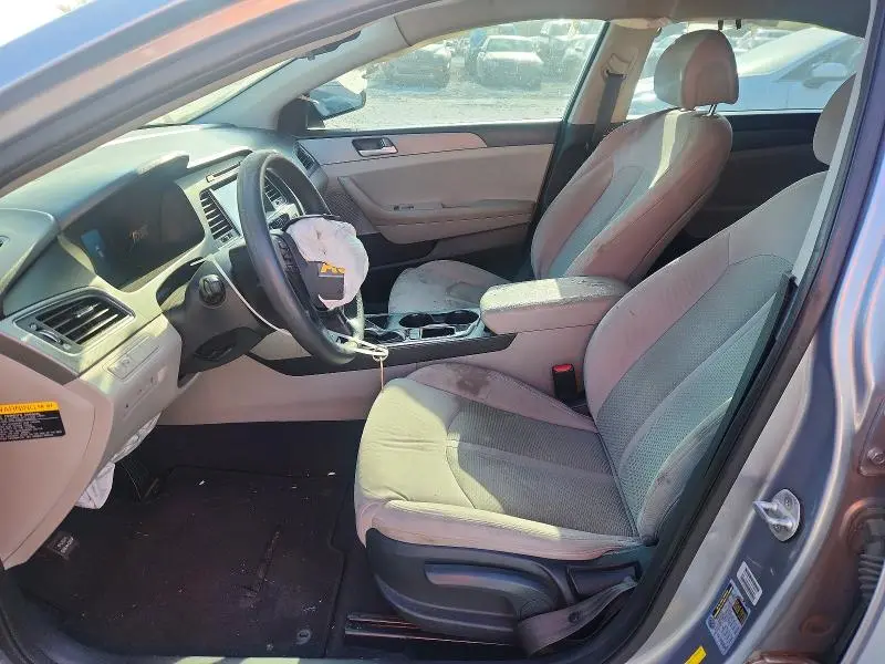 2016 HYUNDAI SONATA SE  
