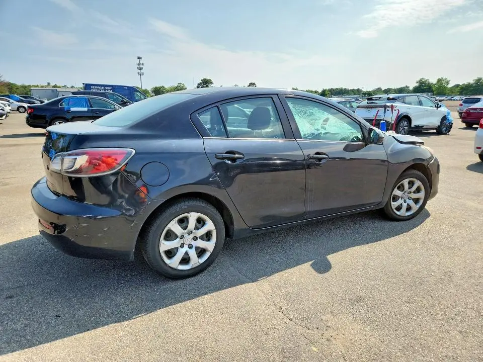 2013 MAZDA 3 I  