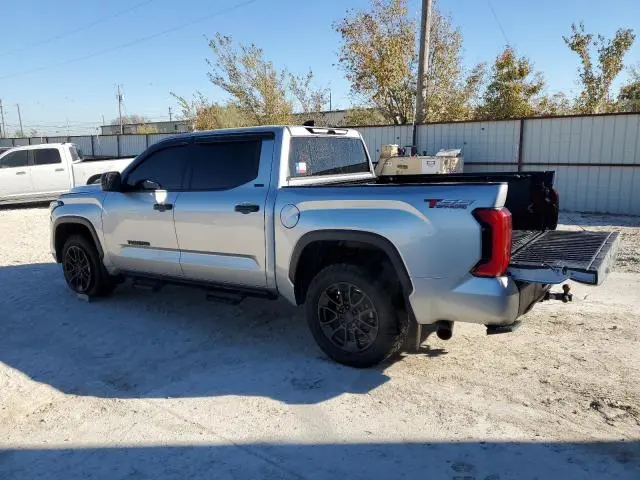 2023 TOYOTA TUNDRA CREWMAX SR  