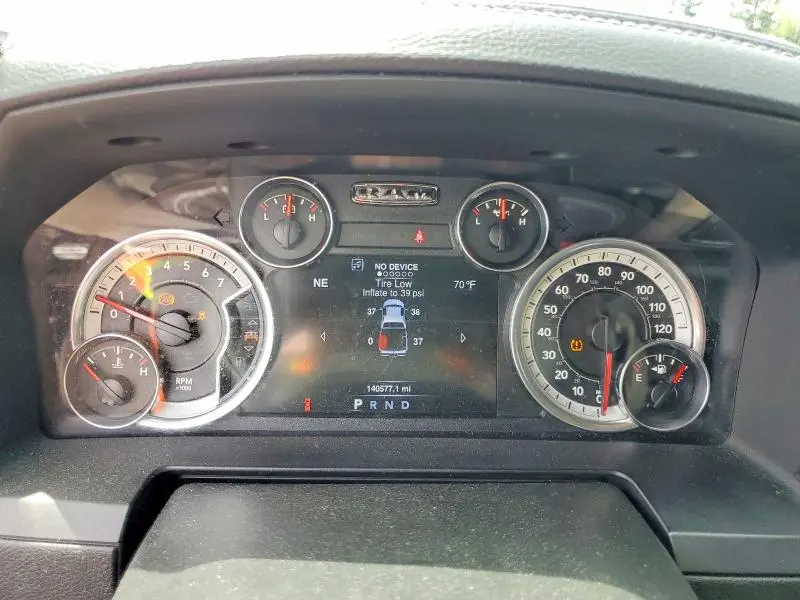 2016 RAM 1500 LARAMIE  