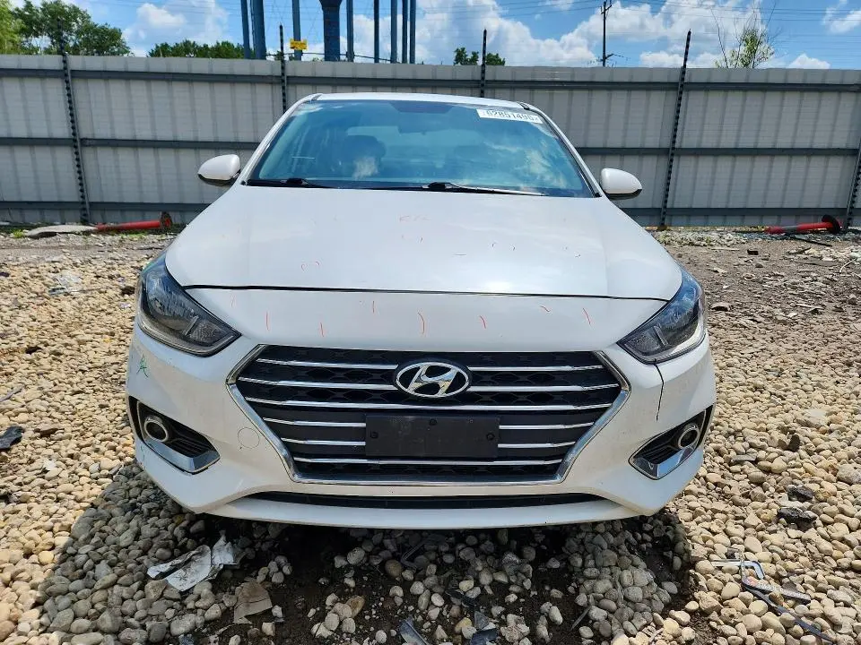 2021 HYUNDAI ACCENT SEL  