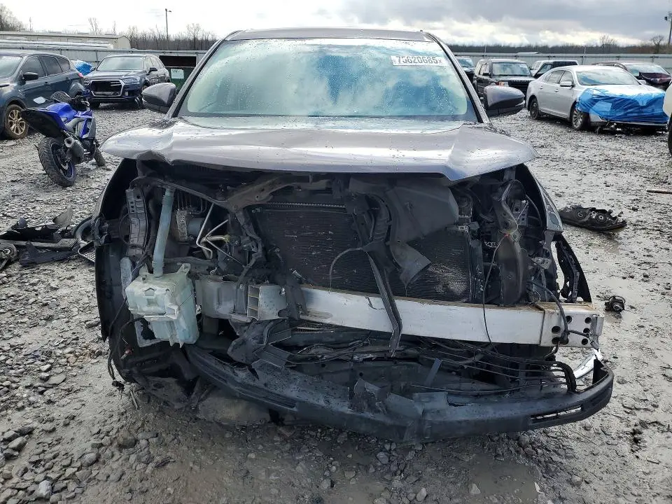 2014 TOYOTA HIGHLANDER LE  