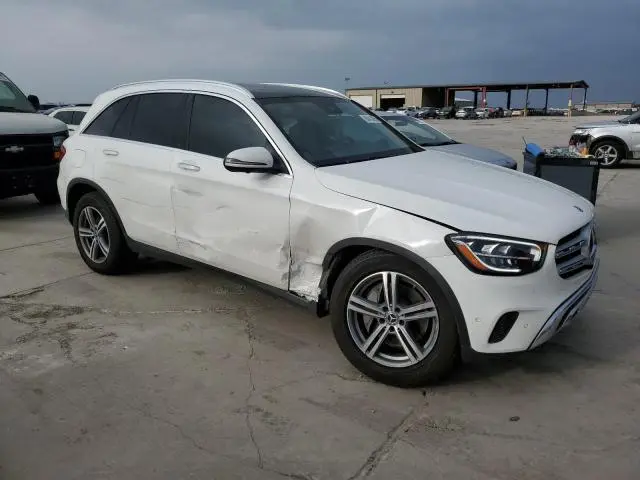 2022 MERCEDES-BENZ GLC 300  