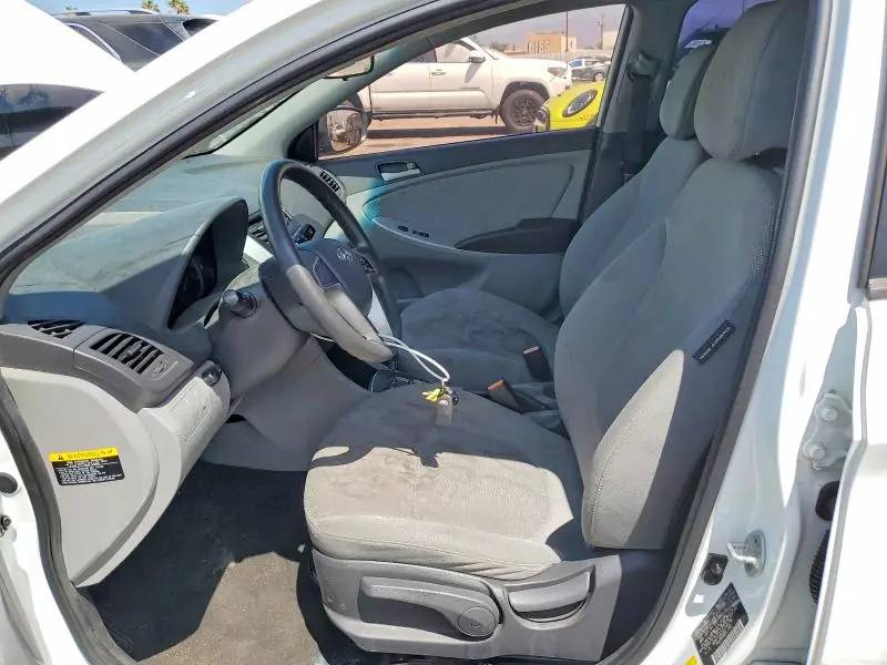 2014 HYUNDAI ACCENT GS  