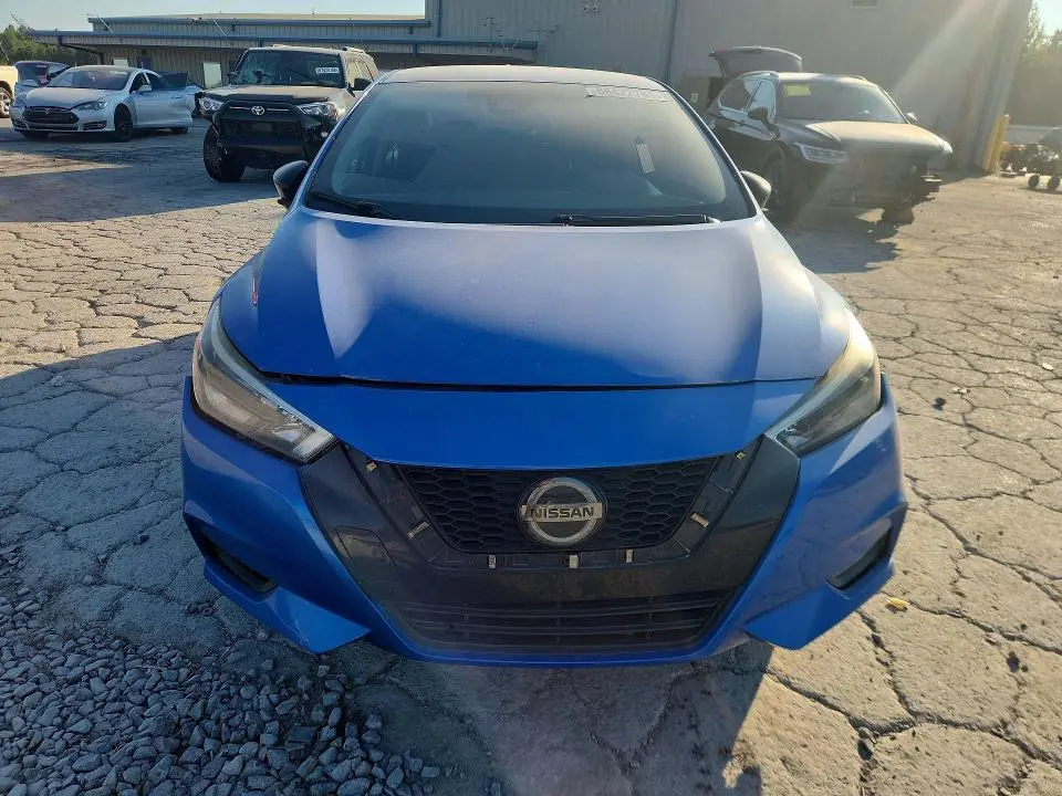 2020 NISSAN VERSA SR  