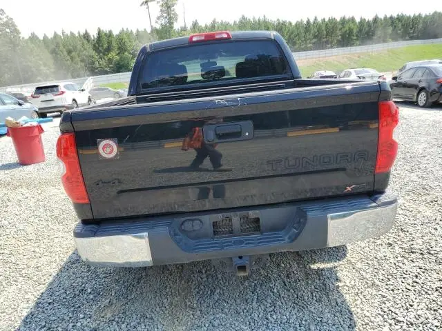 2017 TOYOTA TUNDRA CREWMAX SR5  
