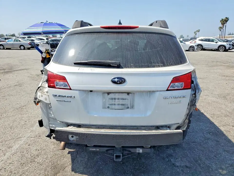 2014 SUBARU OUTBACK 2.5I PREMIUM  