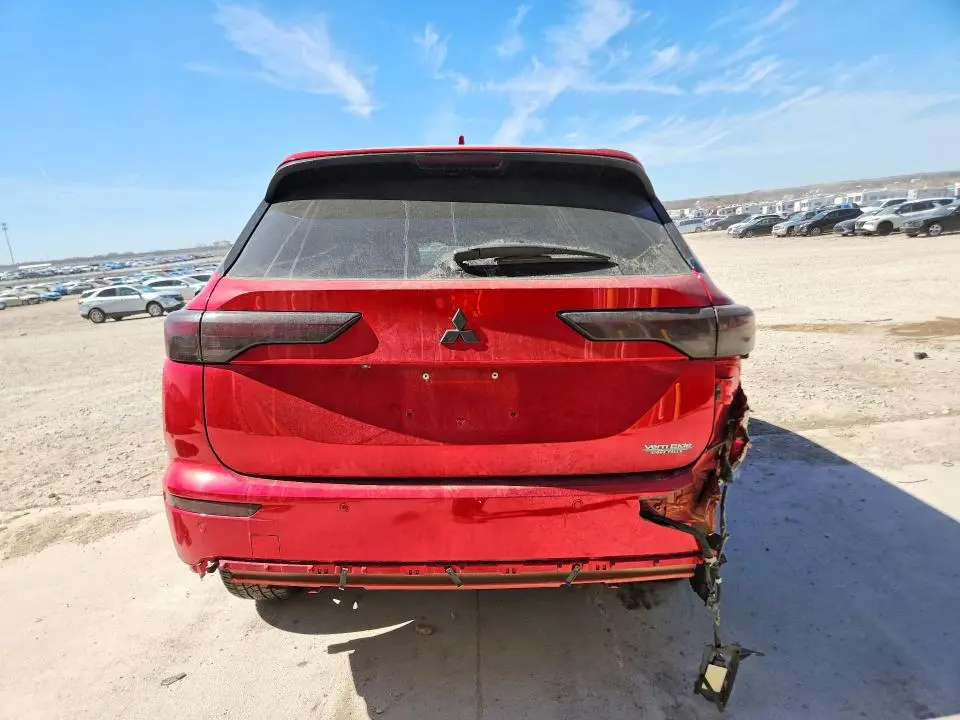 2022 MITSUBISHI OUTLANDER ES  