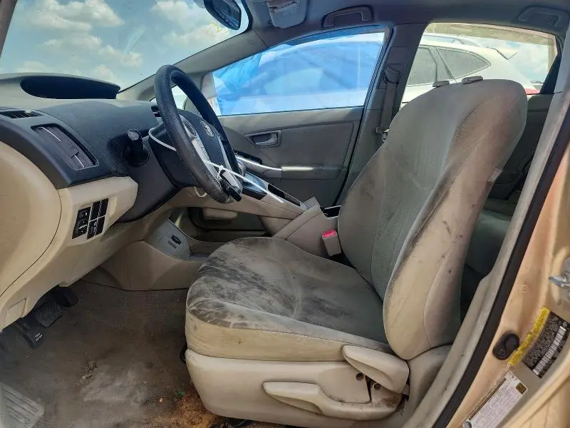 2011 TOYOTA PRIUS THREE  