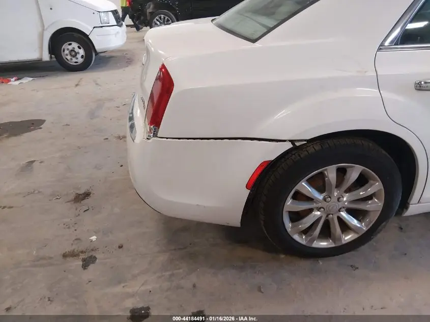 2015 CHRYSLER 300C AWD