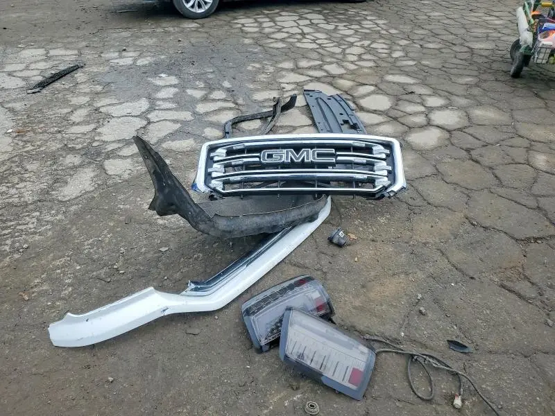 2018 GMC SIERRA K1500 SLT  