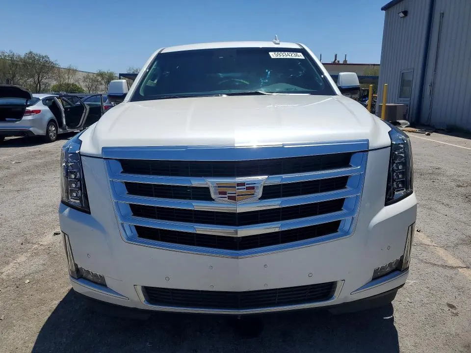 2016 CADILLAC ESCALADE LUXURY  