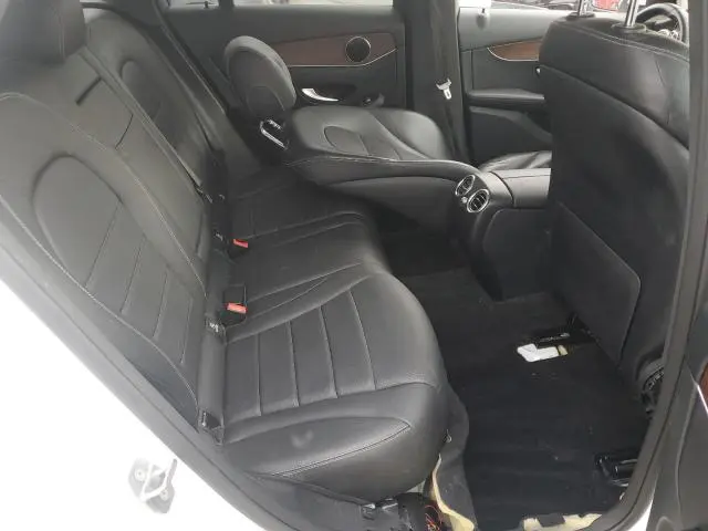 2020 MERCEDES-BENZ GLC 300  