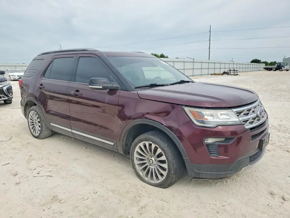 2018 FORD EXPLORER XLT  