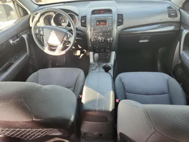 2013 KIA SORENTO LX  