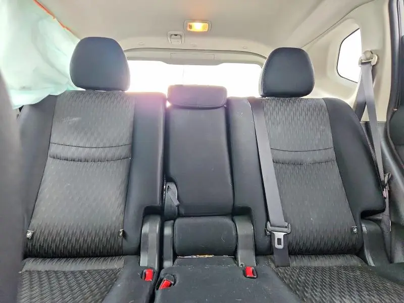 2017 NISSAN ROGUE S  