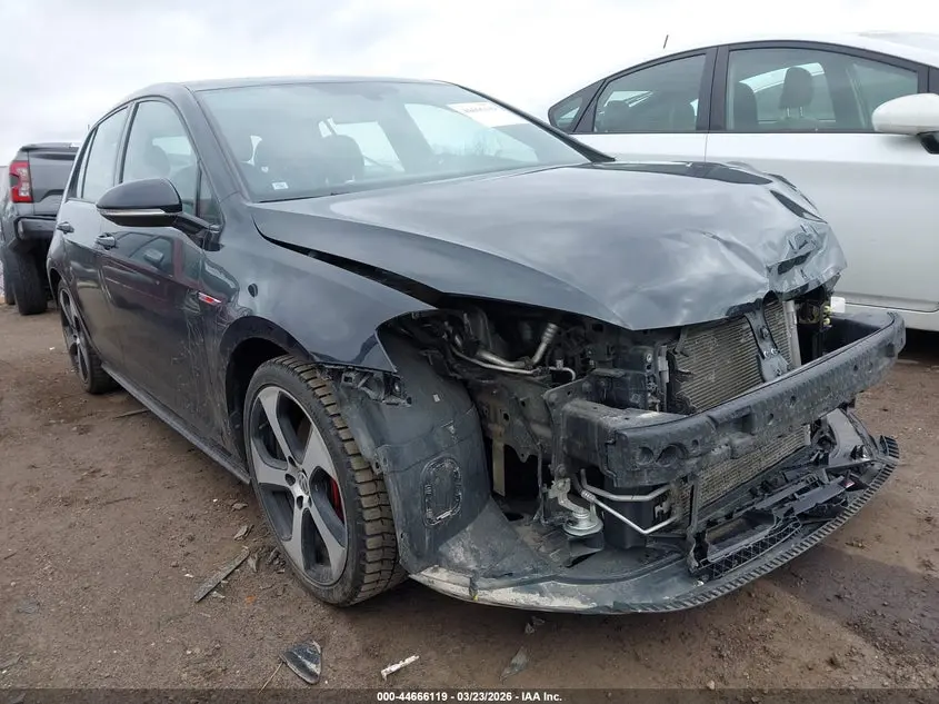 2015 VOLKSWAGEN GOLF GTI 2.0T SE 4-DOOR