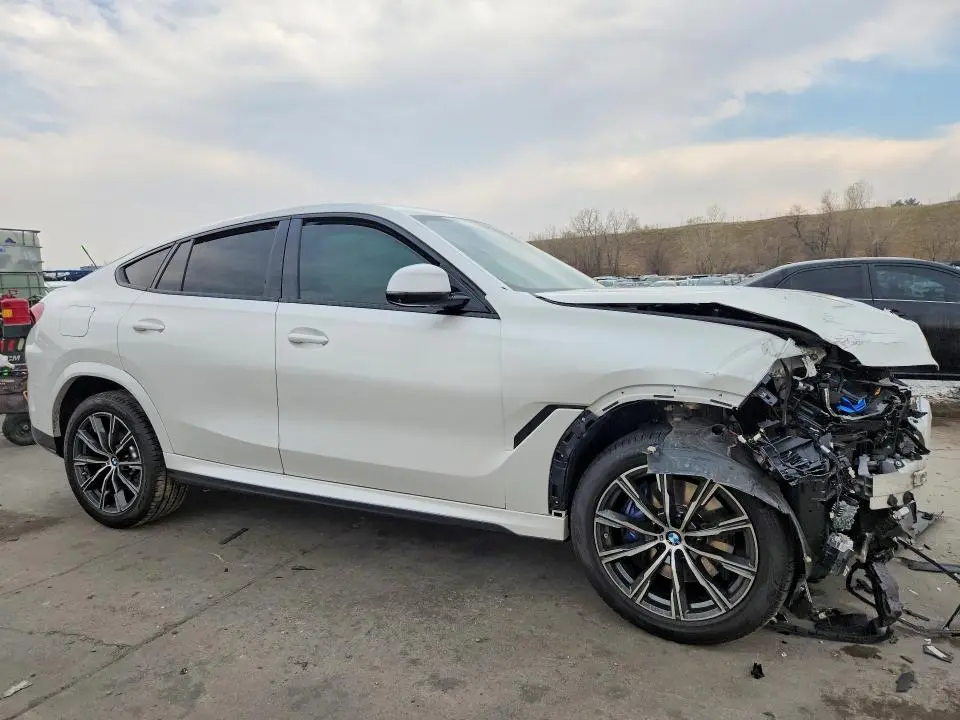 2021 BMW X6 XDRIVE40I  