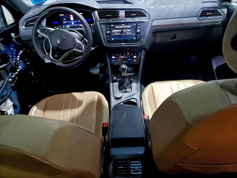 2022 VOLKSWAGEN TIGUAN SE  