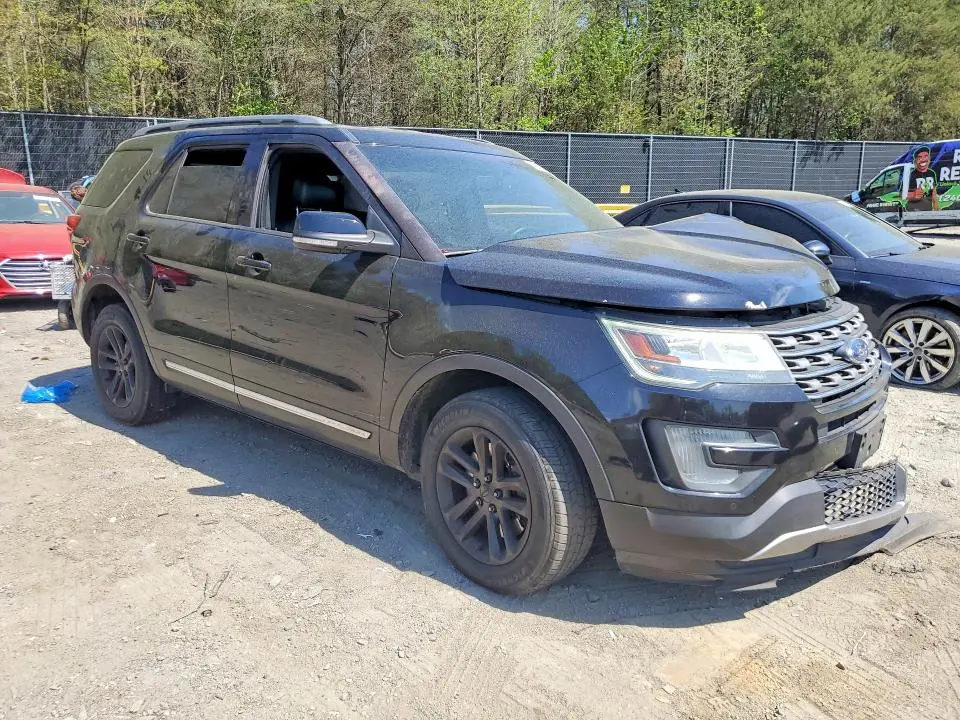 2016 FORD EXPLORER XLT  