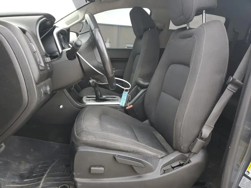 2017 CHEVROLET COLORADO LT  