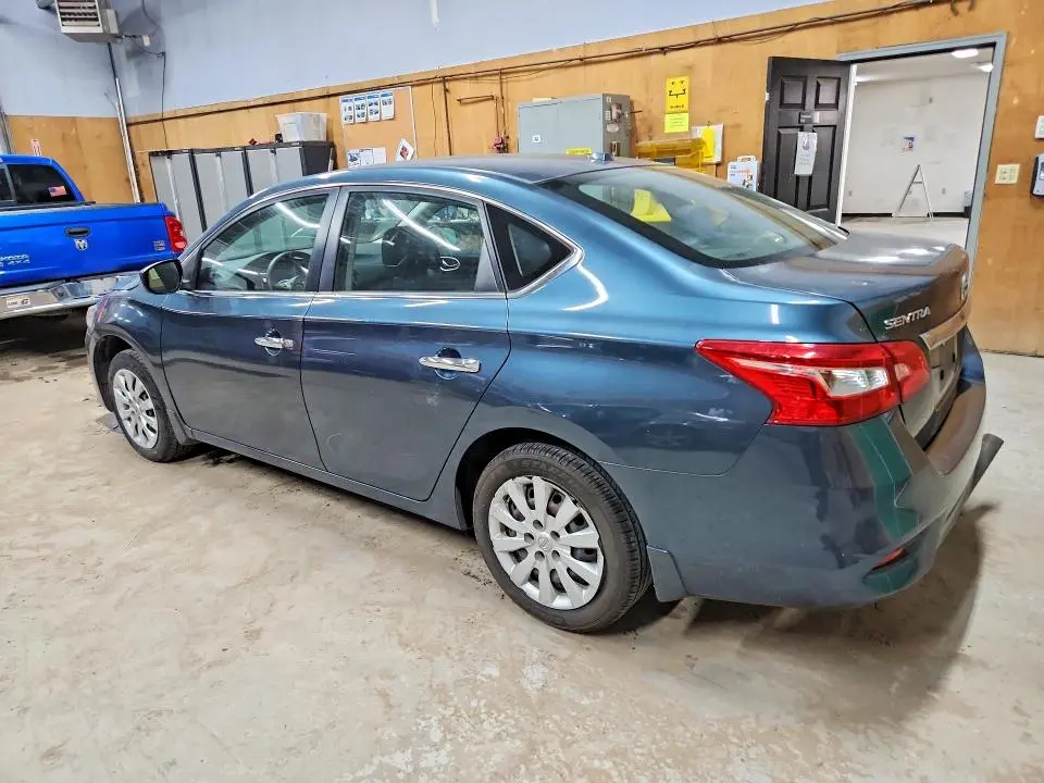 2016 NISSAN SENTRA SV  