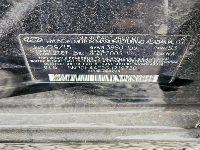 2016 HYUNDAI ELANTRA SE  