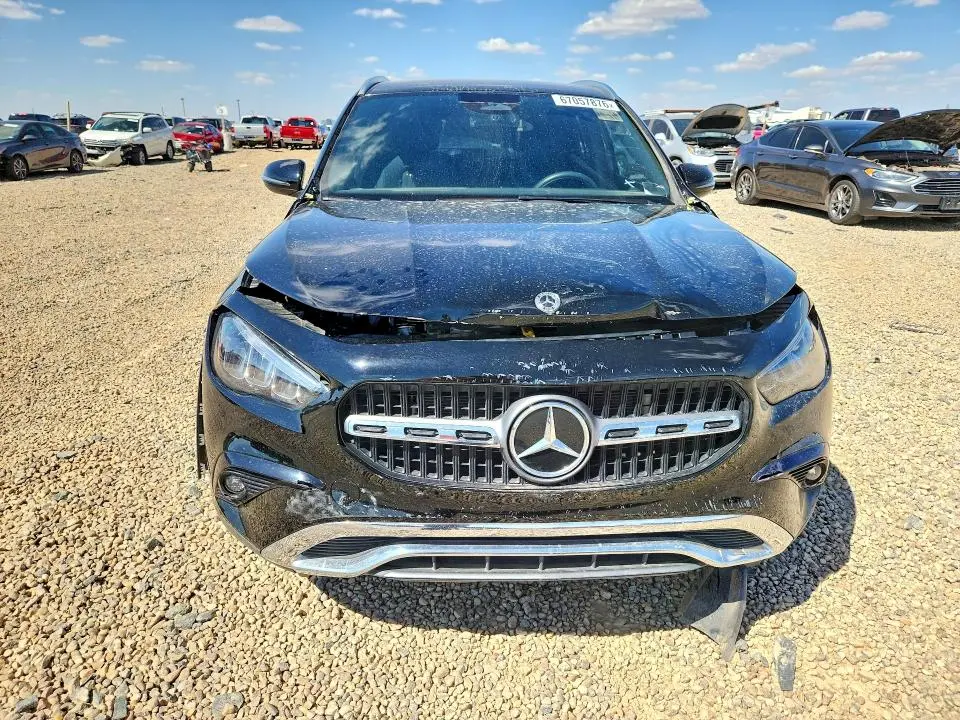 2025 MERCEDES-BENZ GLA 250  