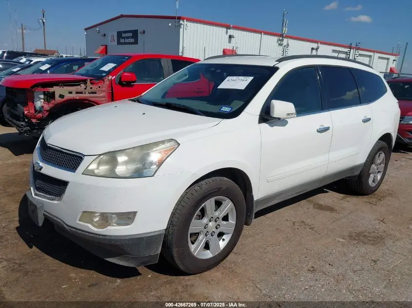 2012 CHEVROLET TRAVERSE 2LT