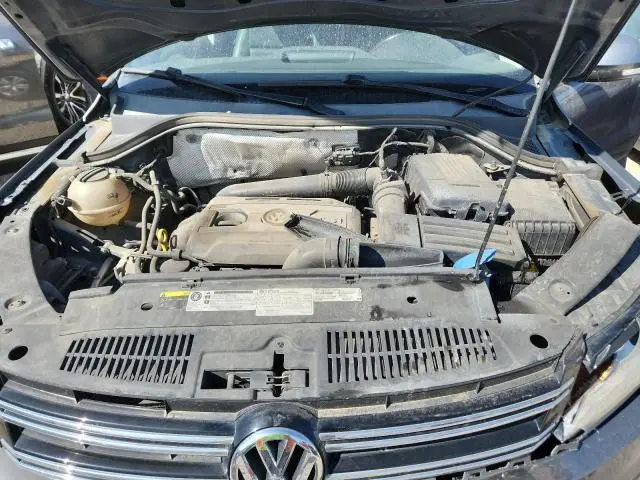 2016 VOLKSWAGEN TIGUAN S  