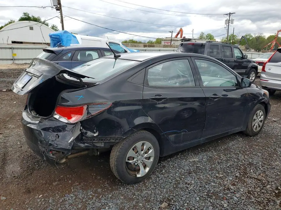 2016 HYUNDAI ACCENT SE  