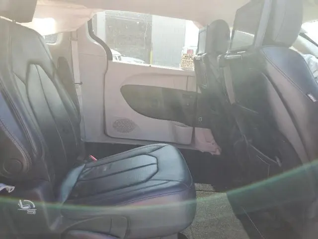 2017 CHRYSLER PACIFICA TOURING L PLUS  