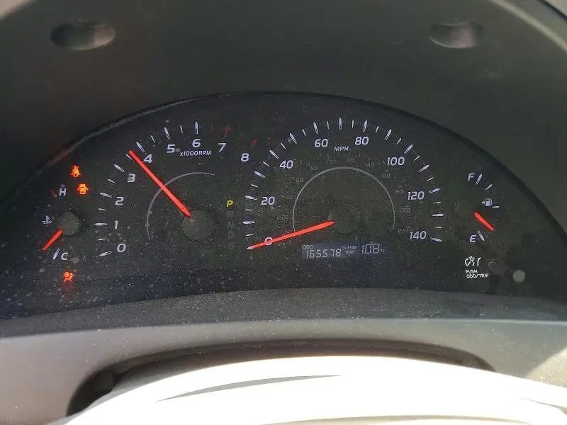 2010 TOYOTA CAMRY LE  