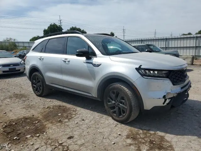 2022 KIA SORENTO S