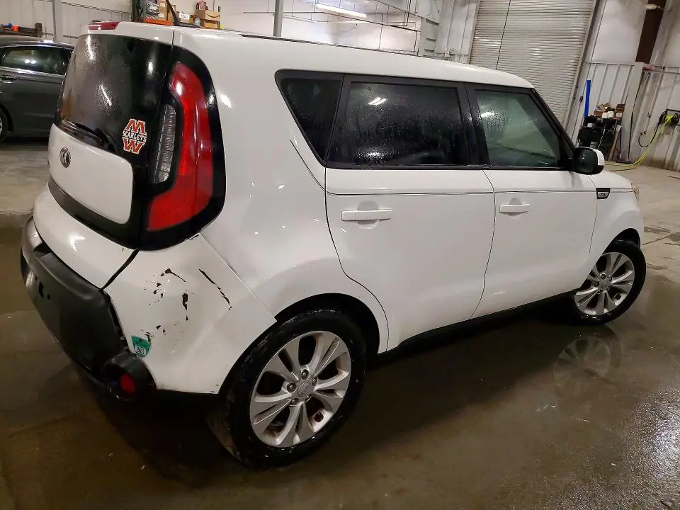 2015 KIA SOUL +  