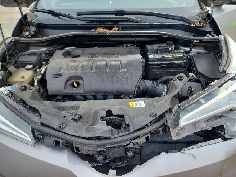 2018 TOYOTA C-HR XLE  