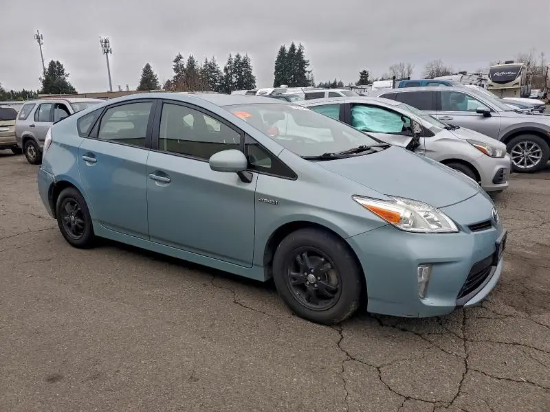 2015 TOYOTA PRIUS   