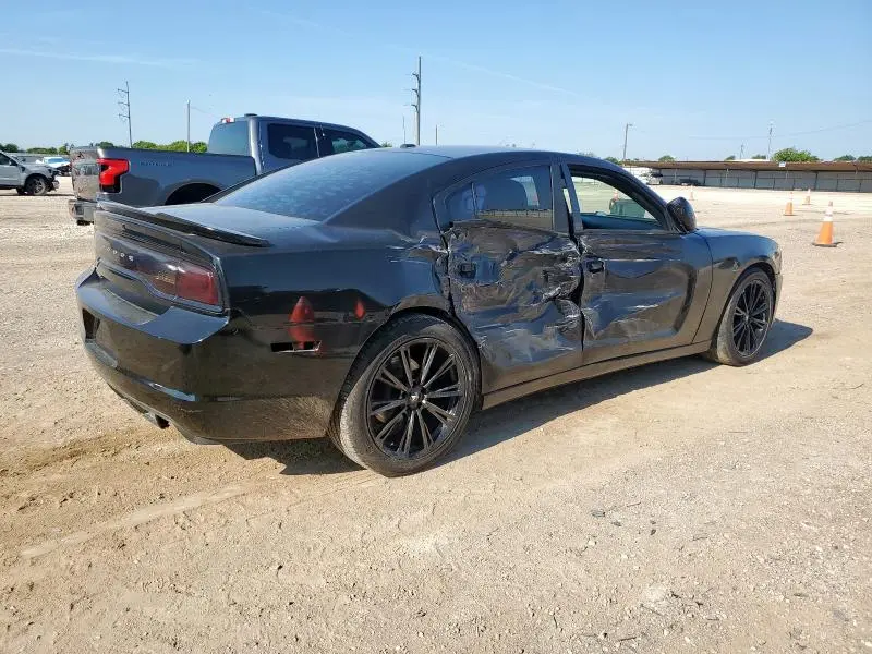 2013 DODGE CHARGER SE  