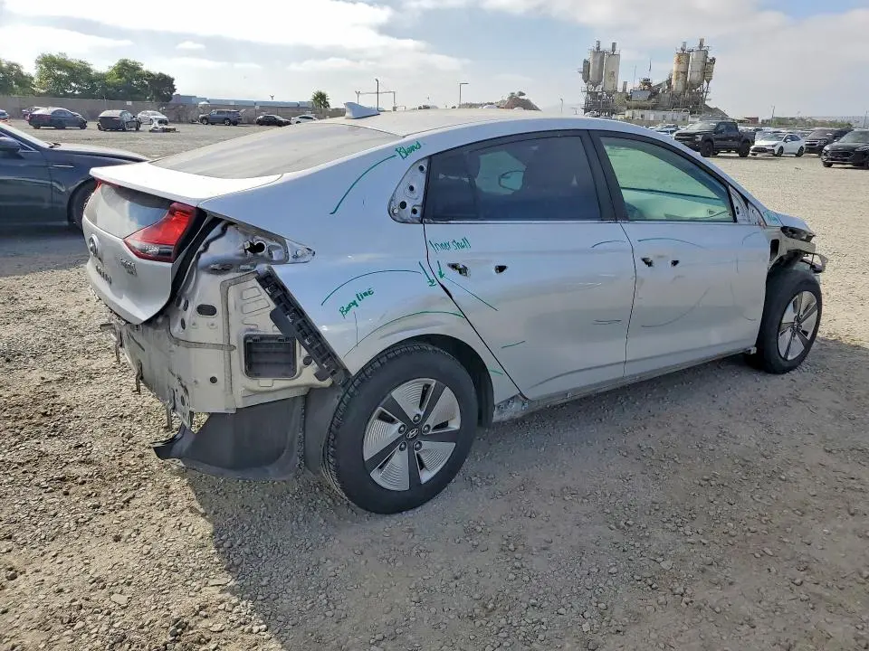 2019 HYUNDAI IONIQ BLUE  
