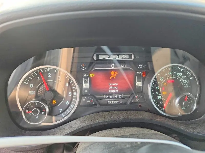 2022 RAM 1500 BIG HORN/LONE STAR  
