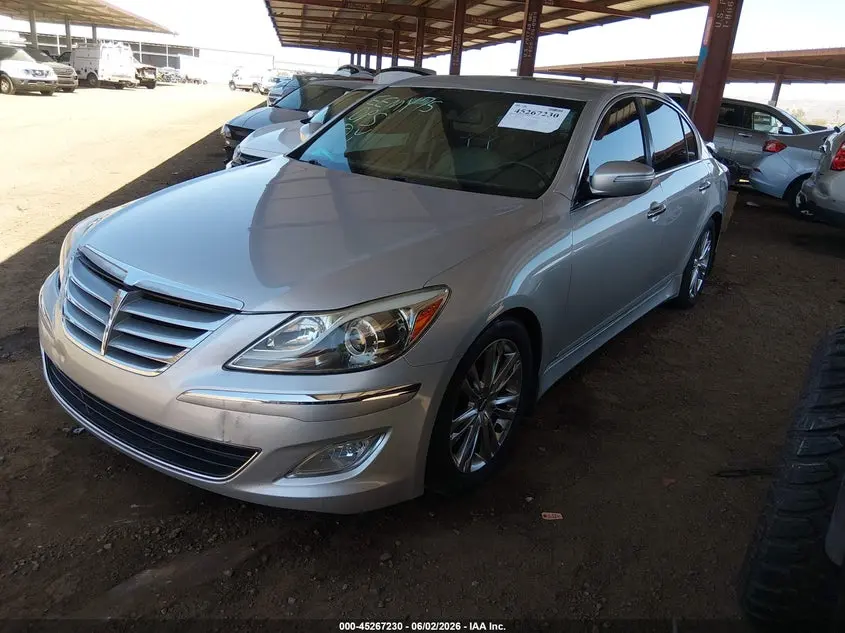 2012 HYUNDAI GENESIS 3.8