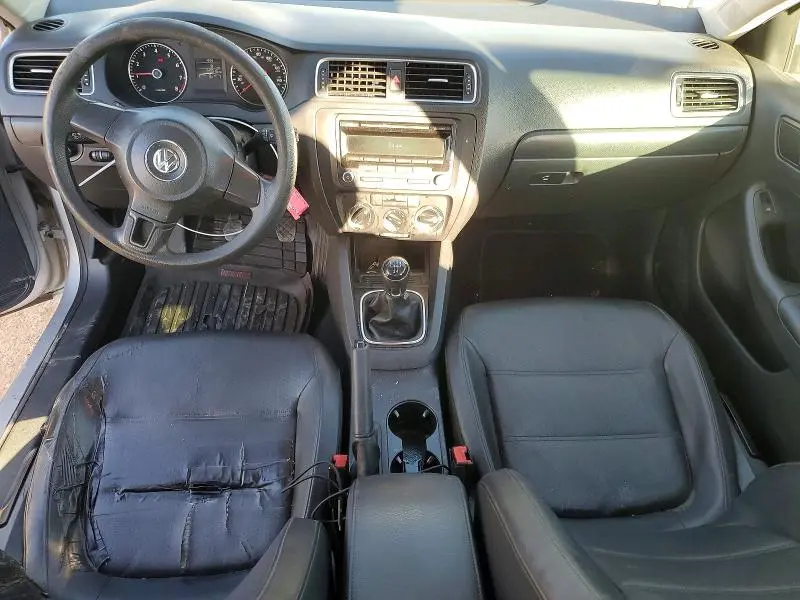 2014 VOLKSWAGEN JETTA SE  